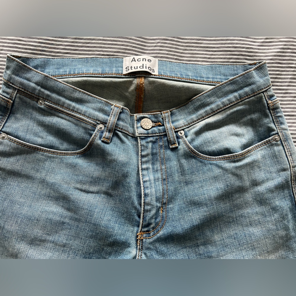 Acne Studios Max LT Prince blue jeans size 30/32
Basically new.